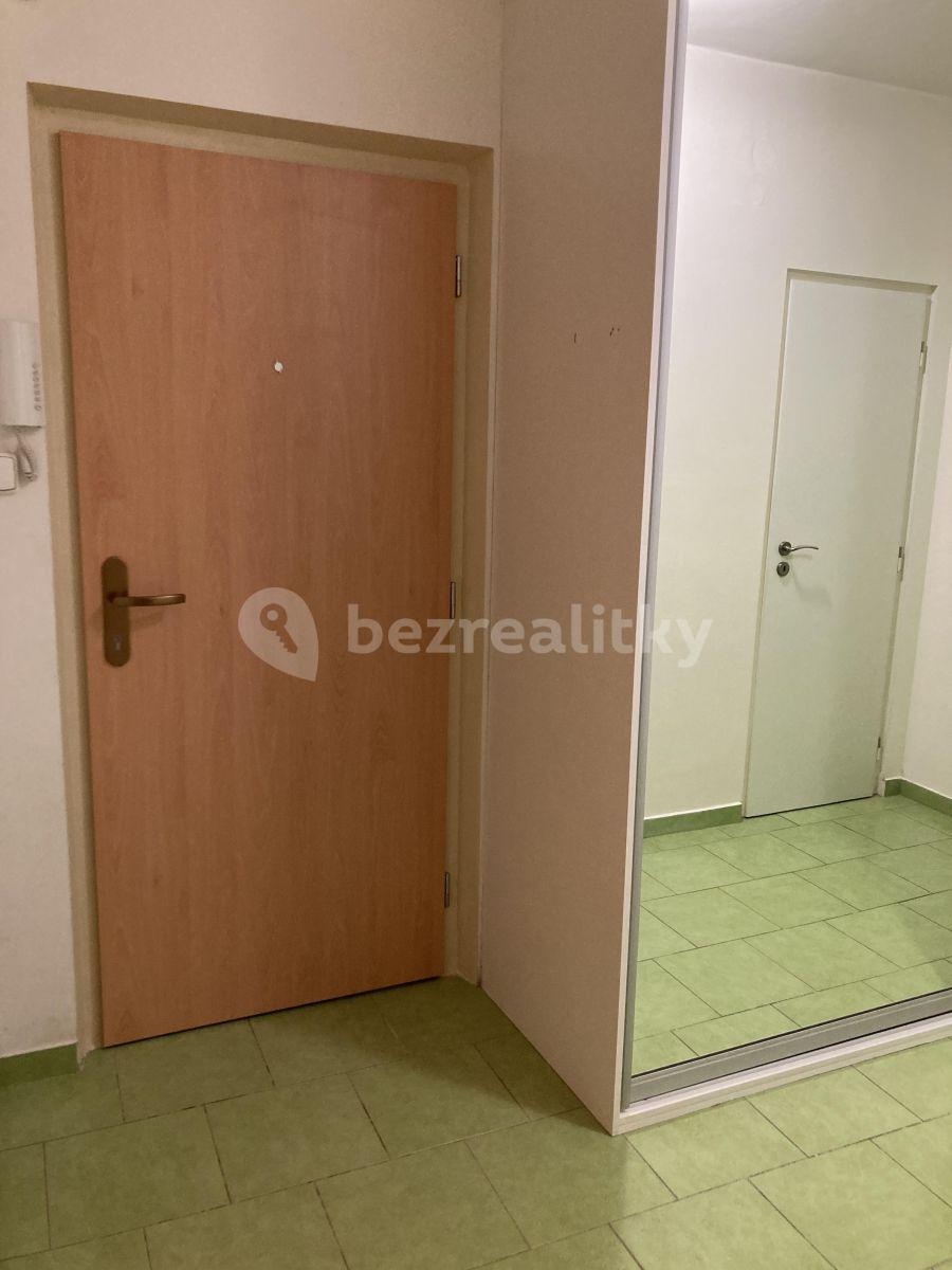 Prenájom bytu 1-izbový 37 m², Troilova, Praha, Praha