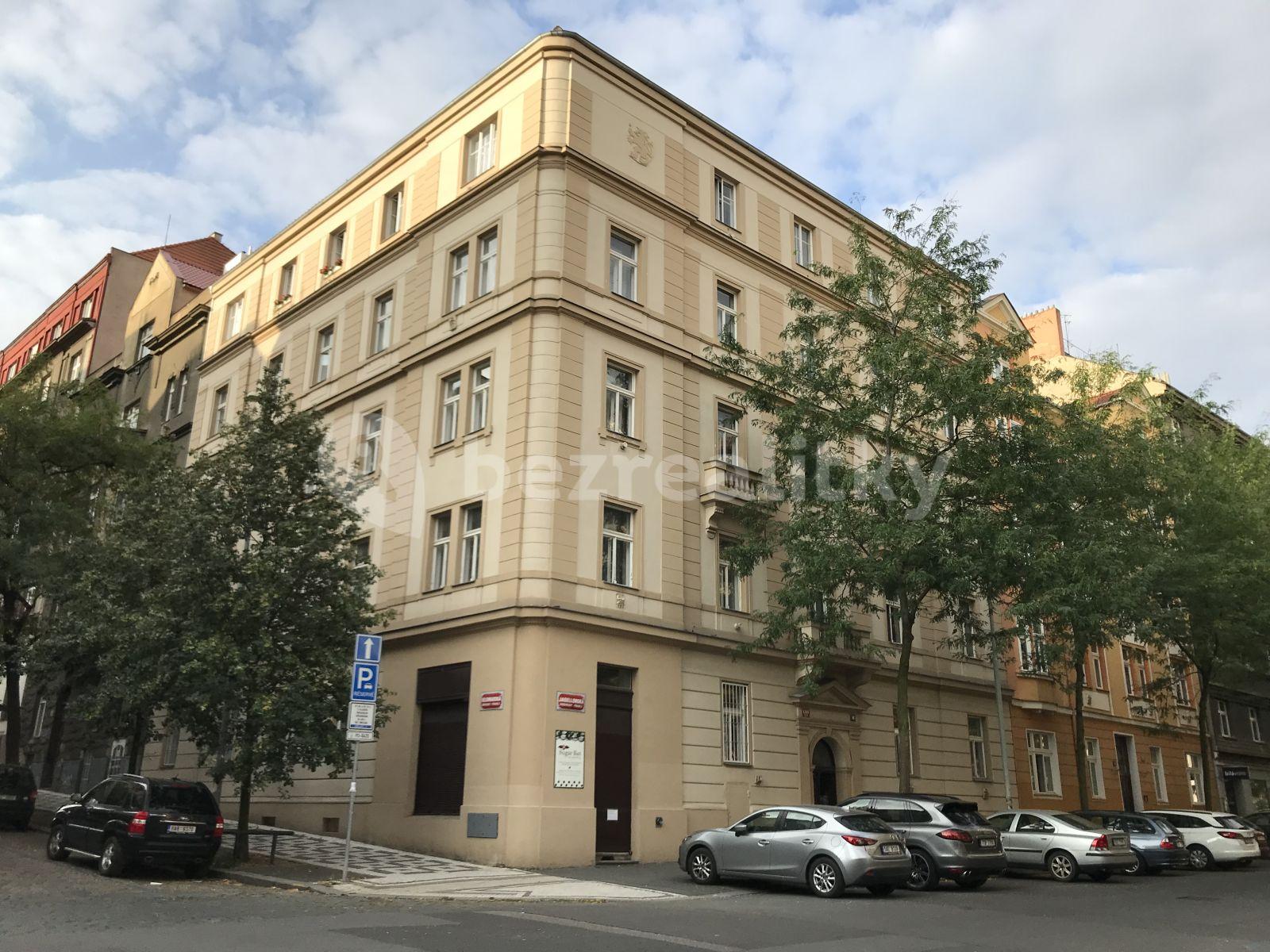 Prenájom bytu 2-izbový 65 m², Jagellonská, Praha, Praha