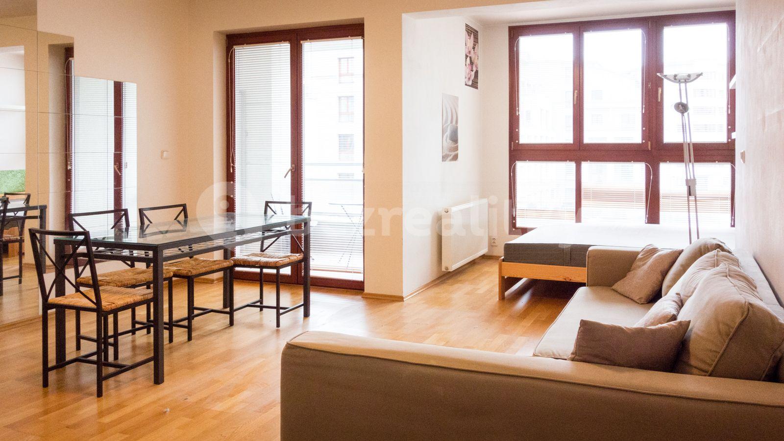 Prenájom bytu Garsoniéra 41 m², Heinemannova, Praha, Praha