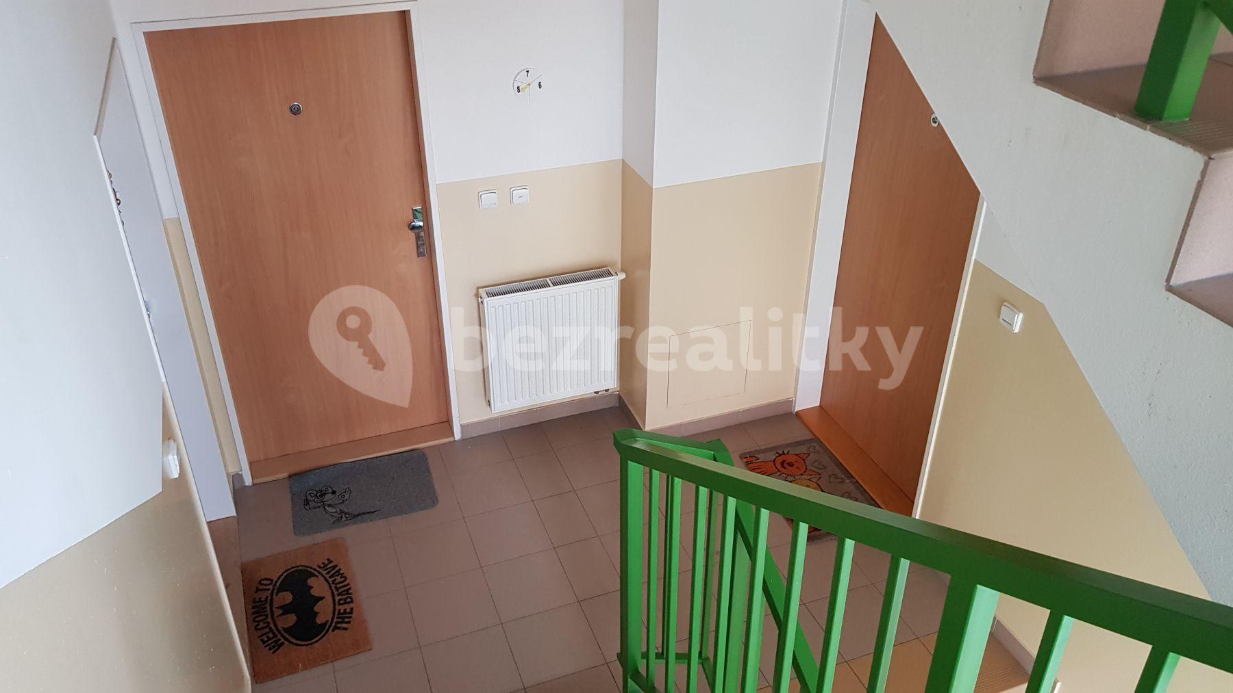 Prenájom bytu 2-izbový 62 m², Gen. Peřiny, Hustopeče, Jihomoravský kraj