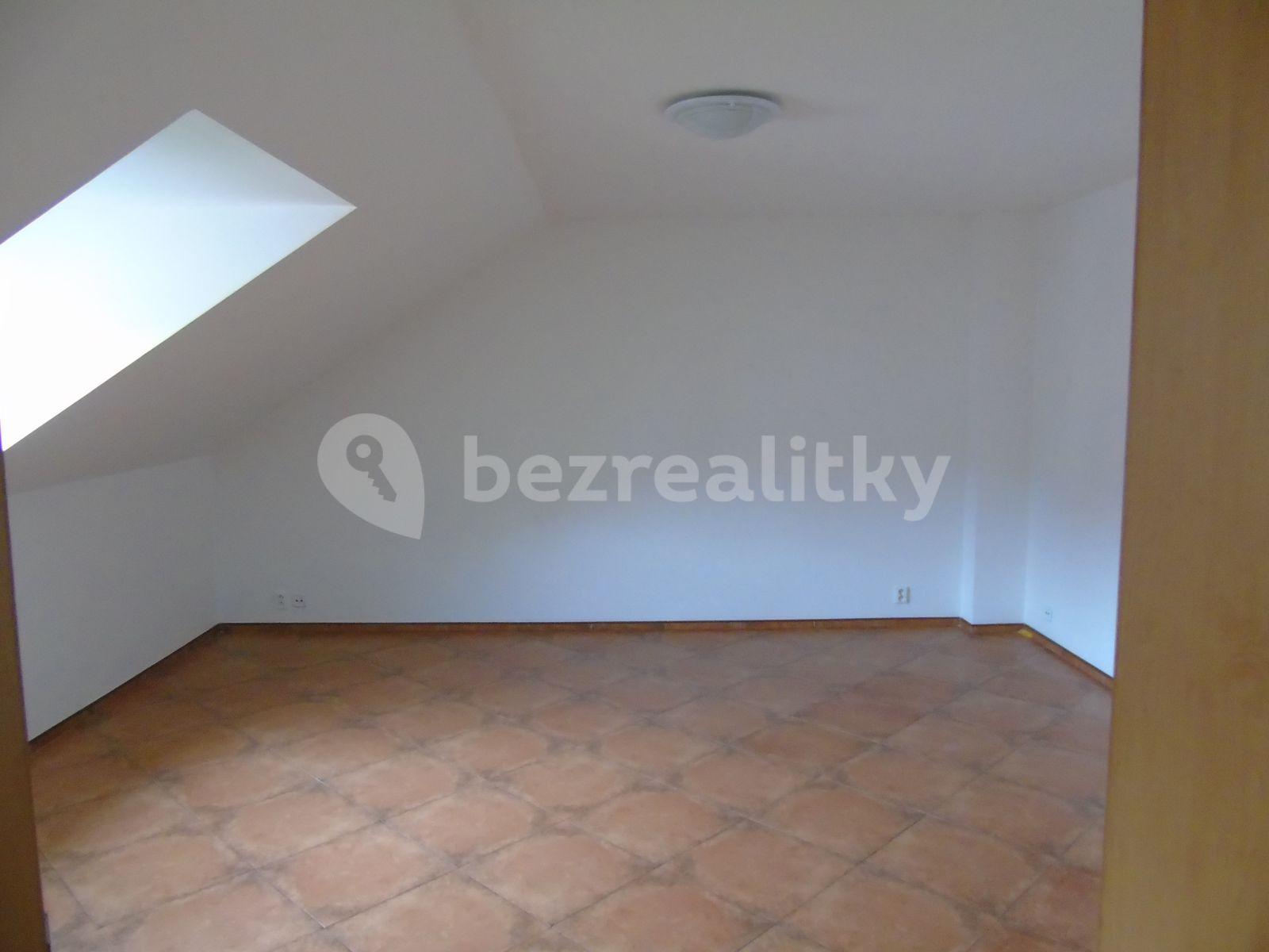 Prenájom bytu 1-izbový 48 m², Gutova, Praha, Praha