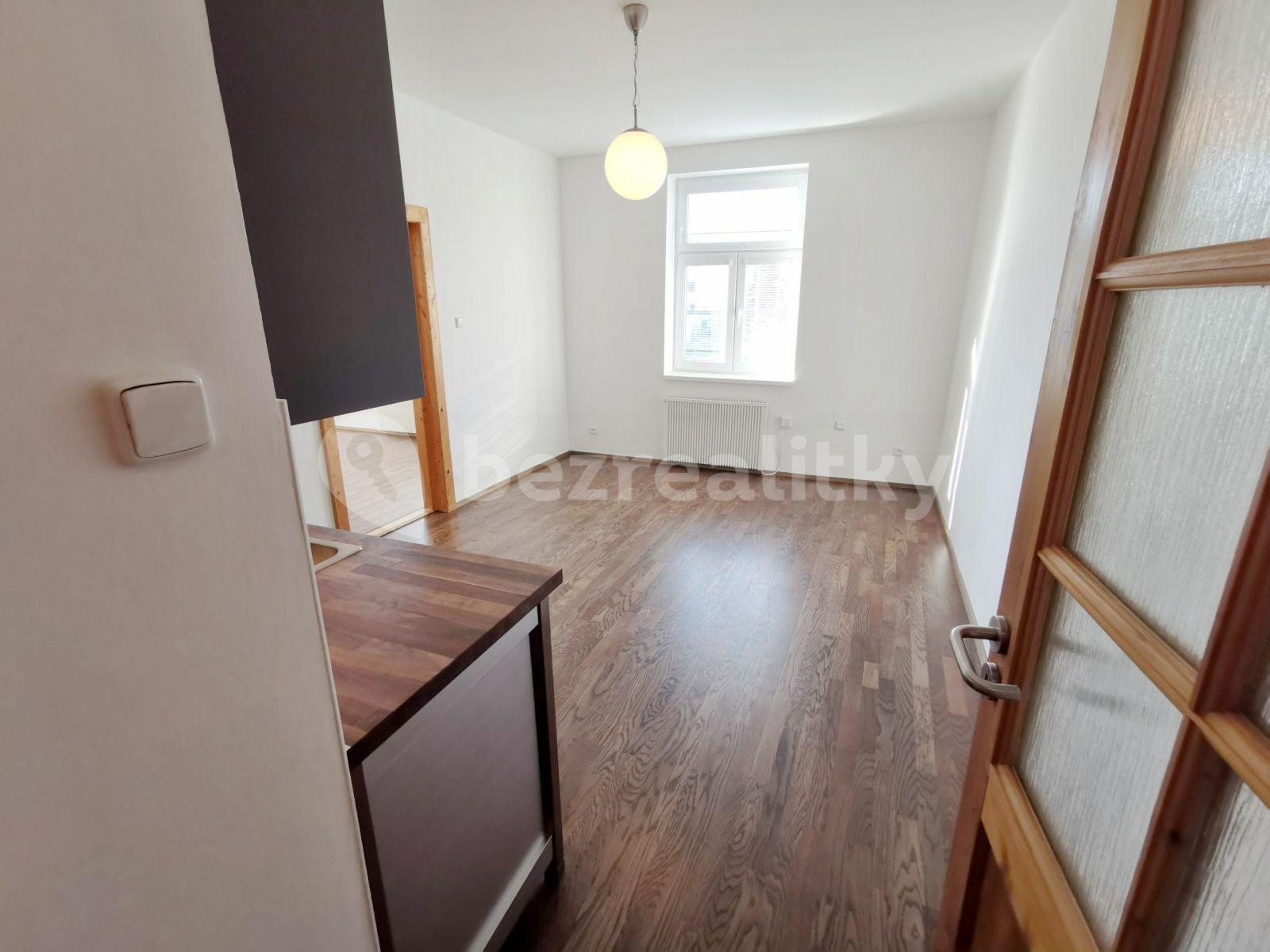 Prenájom bytu 3-izbový 64 m², Na Slovance, Praha, Praha