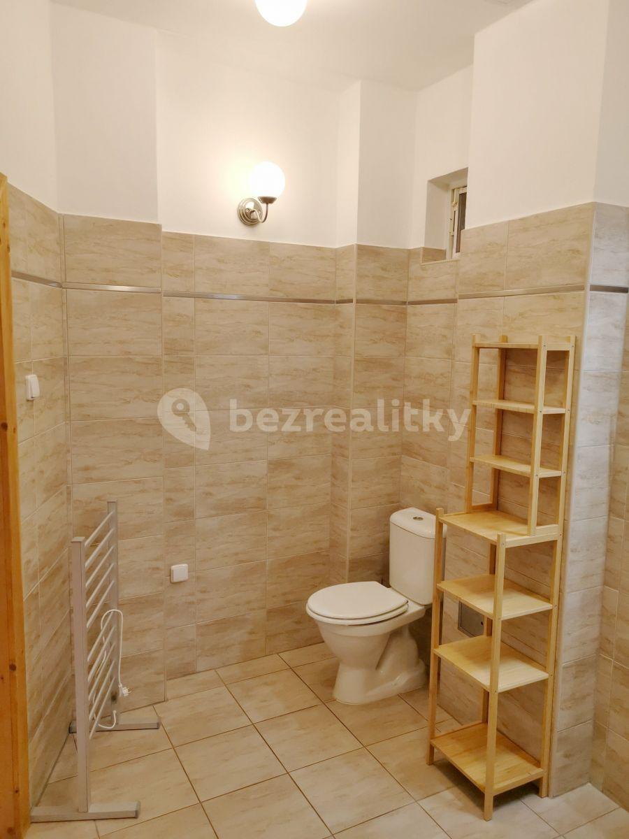 Prenájom bytu 3-izbový 64 m², Na Slovance, Praha, Praha