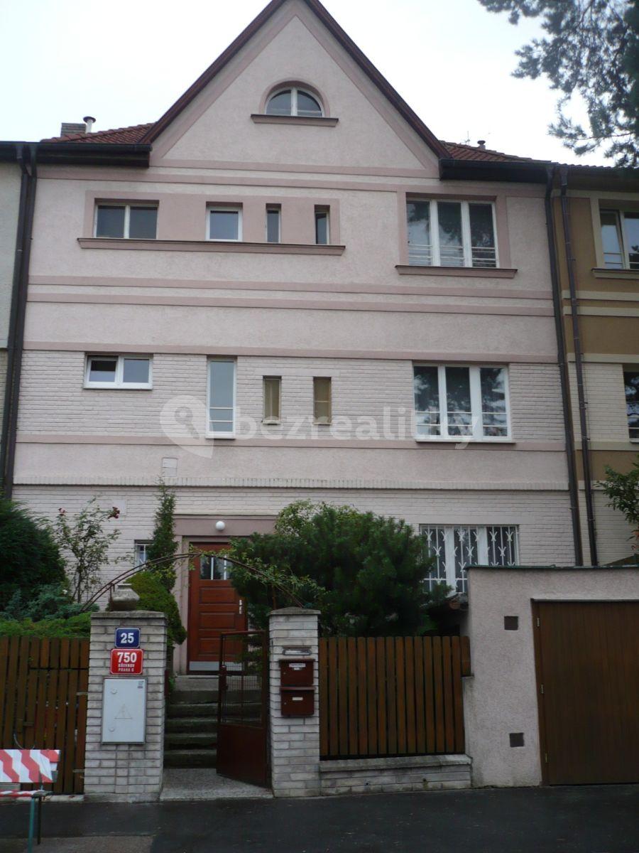 Prenájom bytu 1-izbový 24 m², Říčanova, Praha, Praha