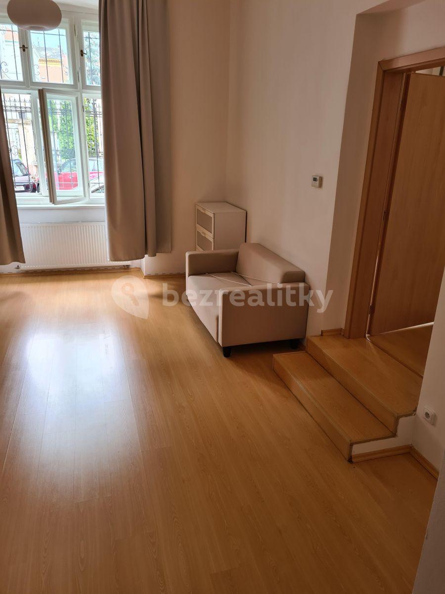 Prenájom bytu 2-izbový 85 m², Petřínská, Praha, Praha