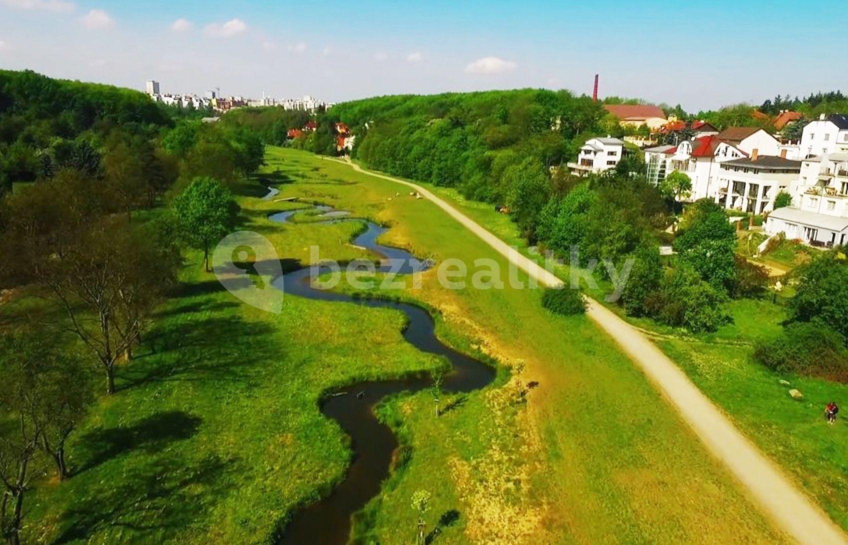 Prenájom bytu 22 m², Českobrodská, Praha, Praha