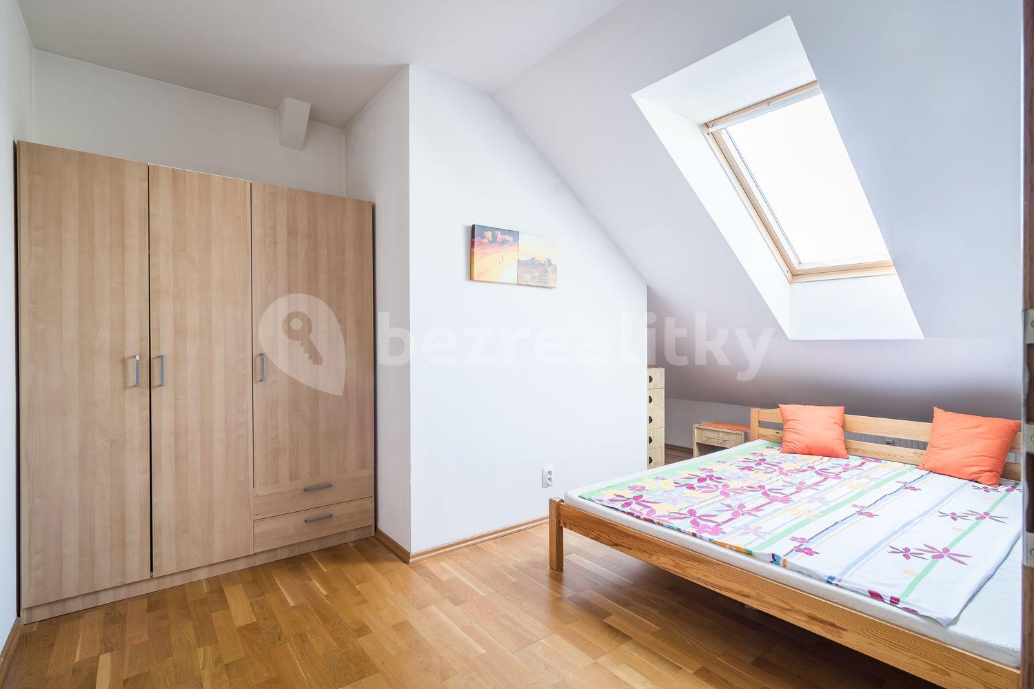 Prenájom bytu 2-izbový 51 m², Poupětova, Praha, Praha