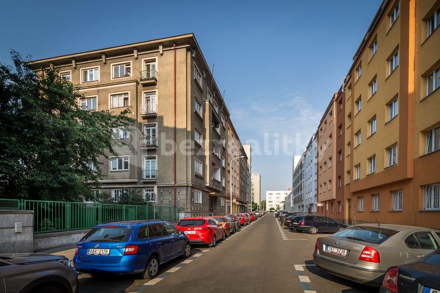 Prenájom bytu 2-izbový 51 m², Poupětova, Praha, Praha