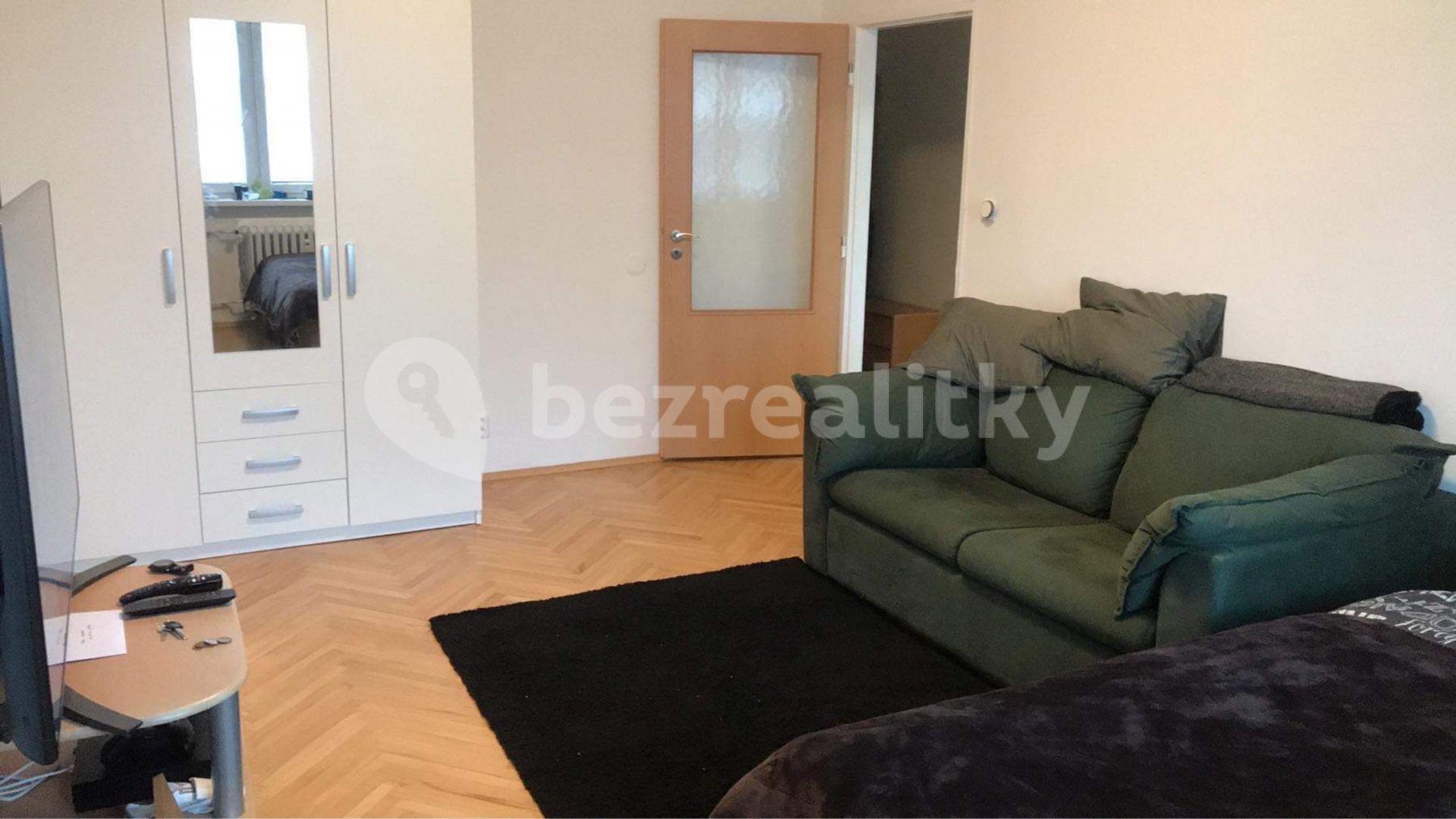 Prenájom bytu 1-izbový 39 m², Na Hřebenech Ⅱ, Praha, Praha