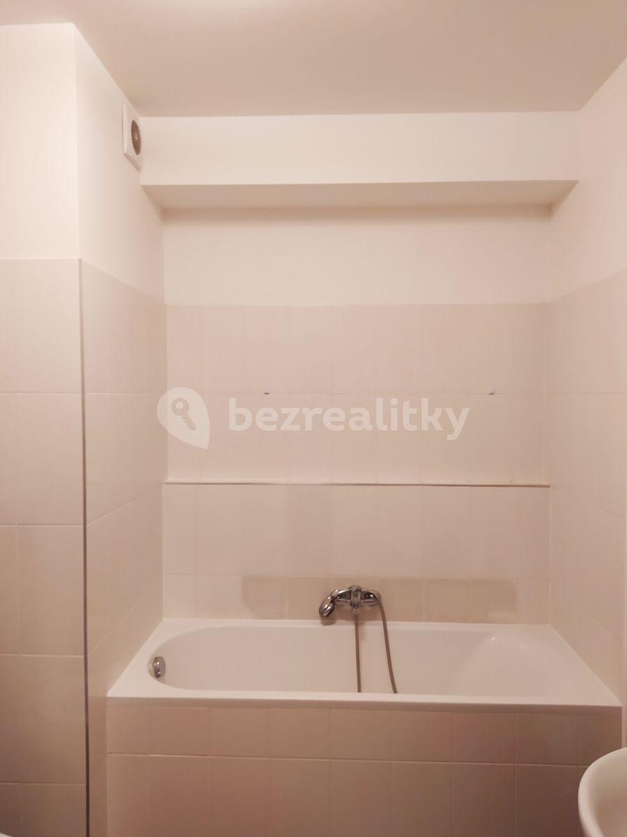 Prenájom bytu 2-izbový 56 m², Novostrašnická, Praha, Praha