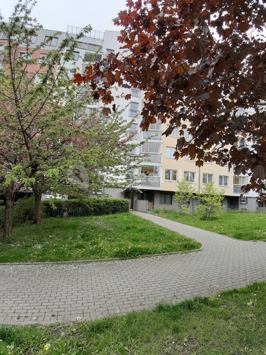 Prenájom bytu 2-izbový 65 m², Kodymova, Praha, Praha