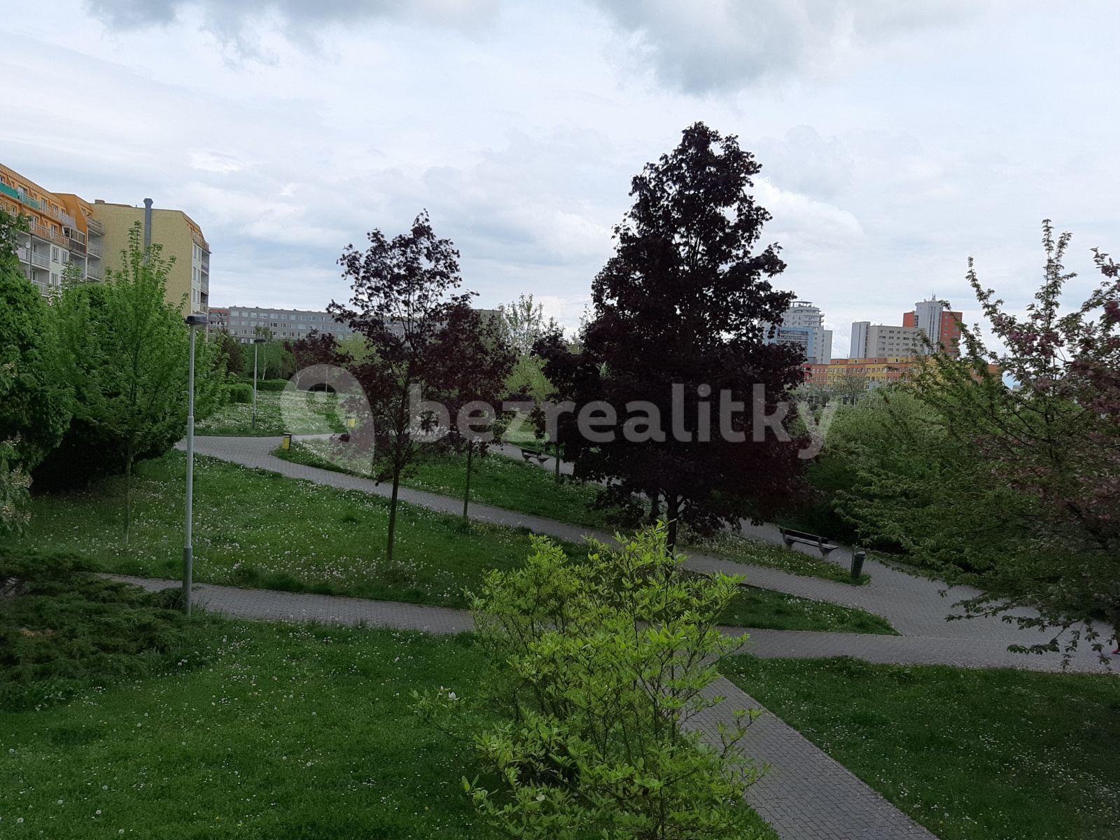 Prenájom bytu 2-izbový 65 m², Kodymova, Praha, Praha