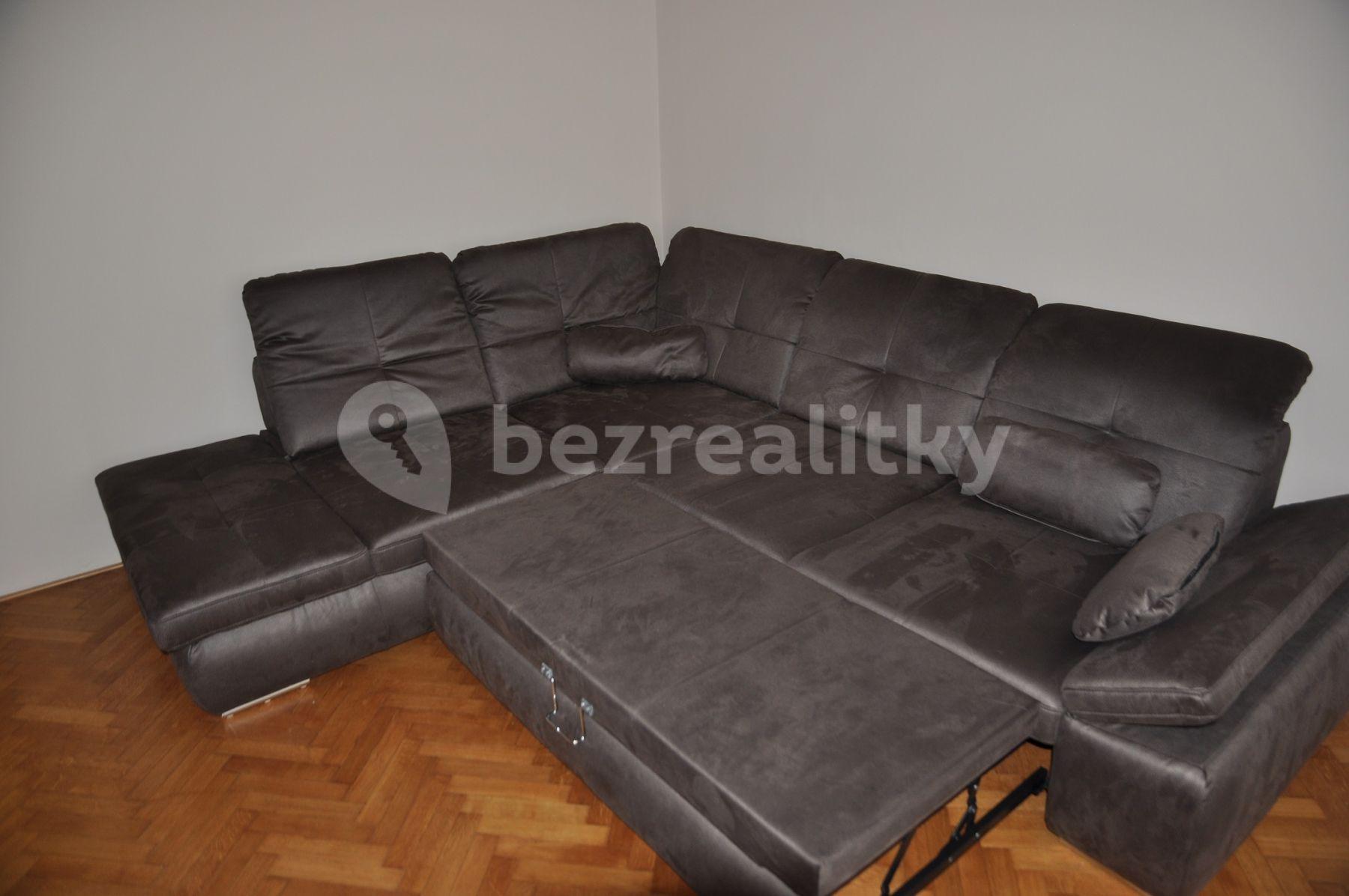 Prenájom bytu 2-izbový 68 m², Školská, Praha, Praha