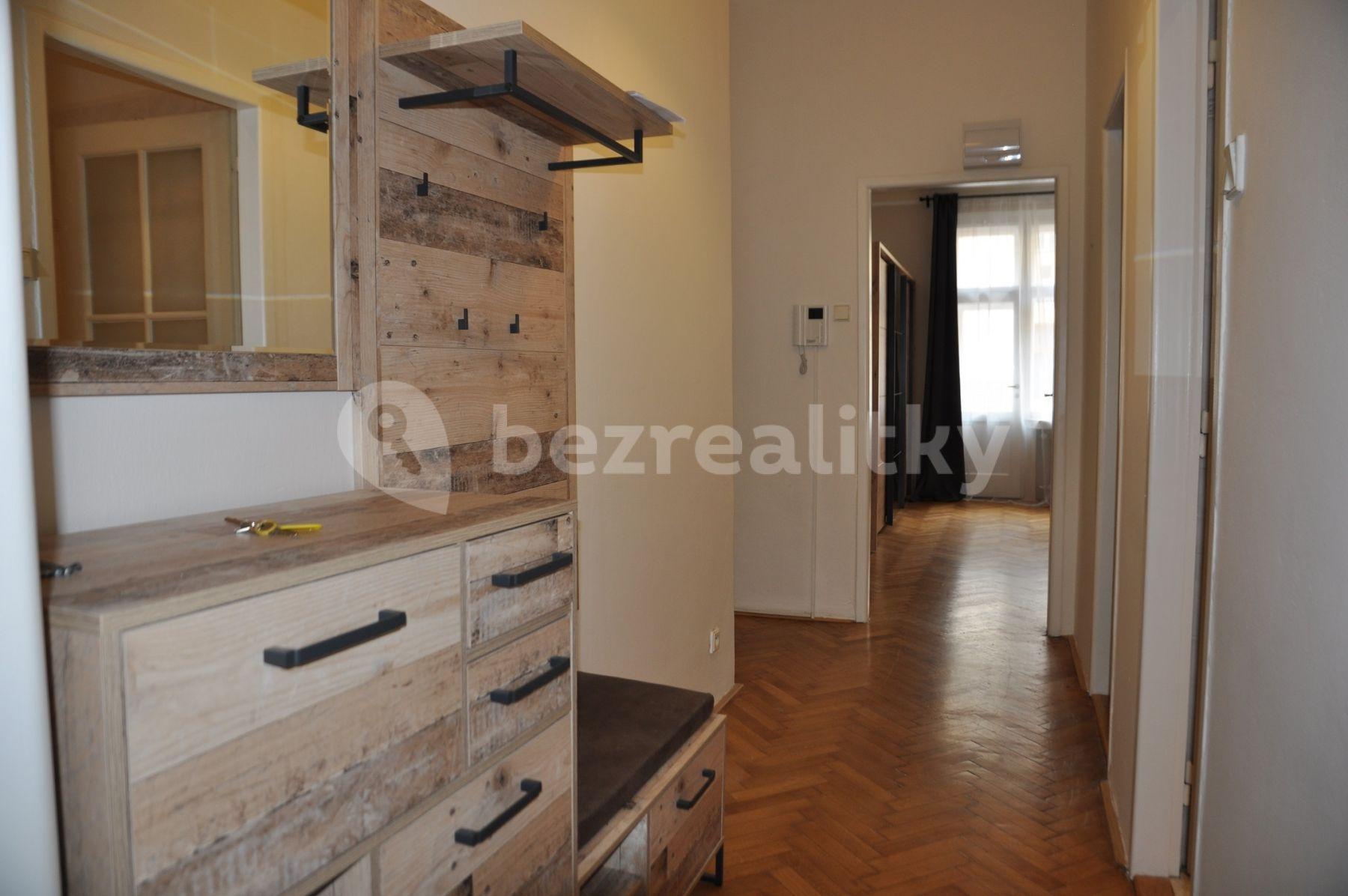 Prenájom bytu 2-izbový 68 m², Školská, Praha, Praha