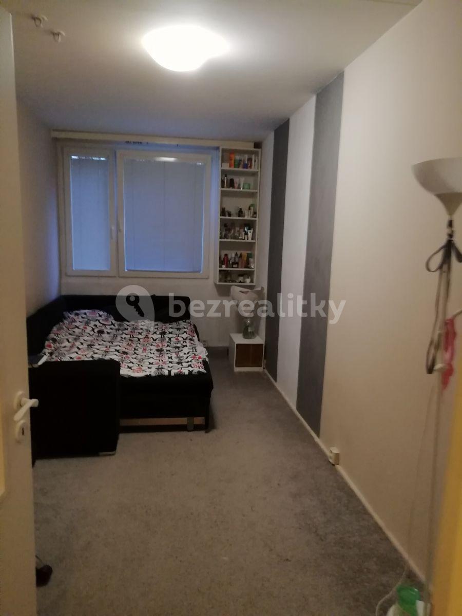 Prenájom bytu 2-izbový 47 m², Roškotova, Praha, Praha