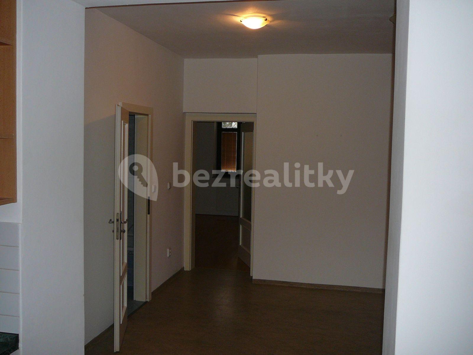 Prenájom bytu 3-izbový 65 m², Svatoplukova, Brno, Jihomoravský kraj