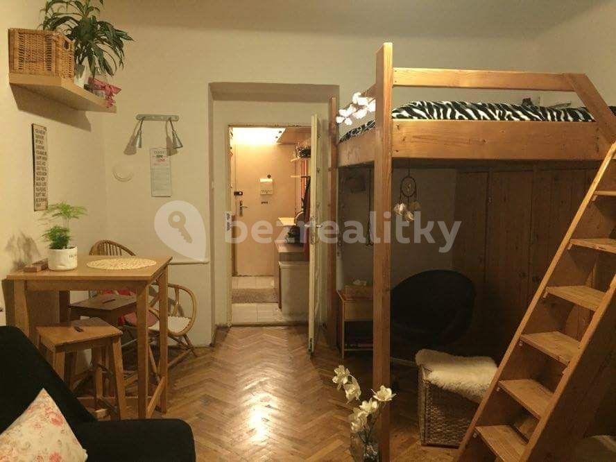 Prenájom bytu 1-izbový 26 m², Kolbenova, Praha, Praha