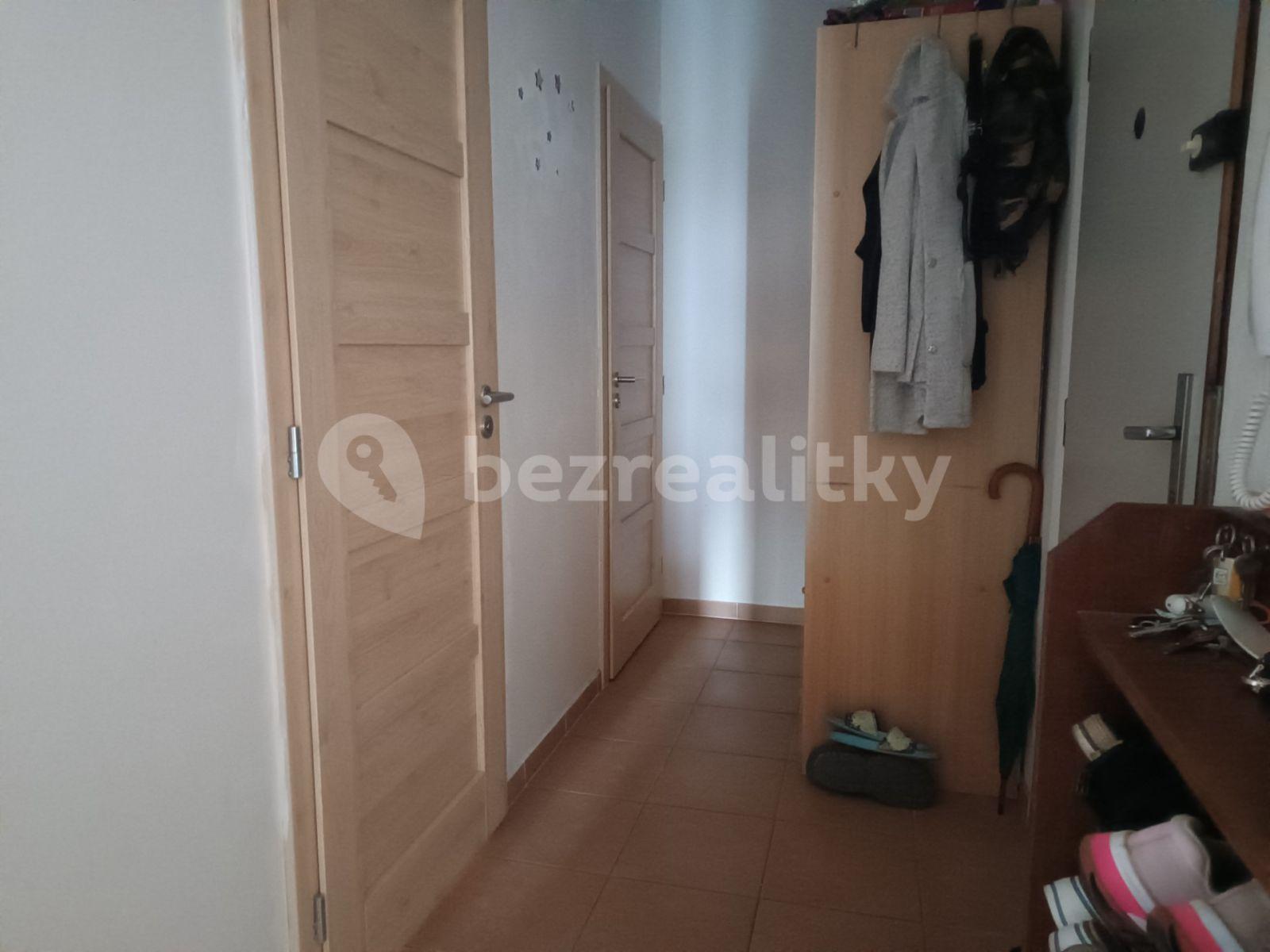 Prenájom bytu 3-izbový 67 m², Rezlerova, Praha, Praha