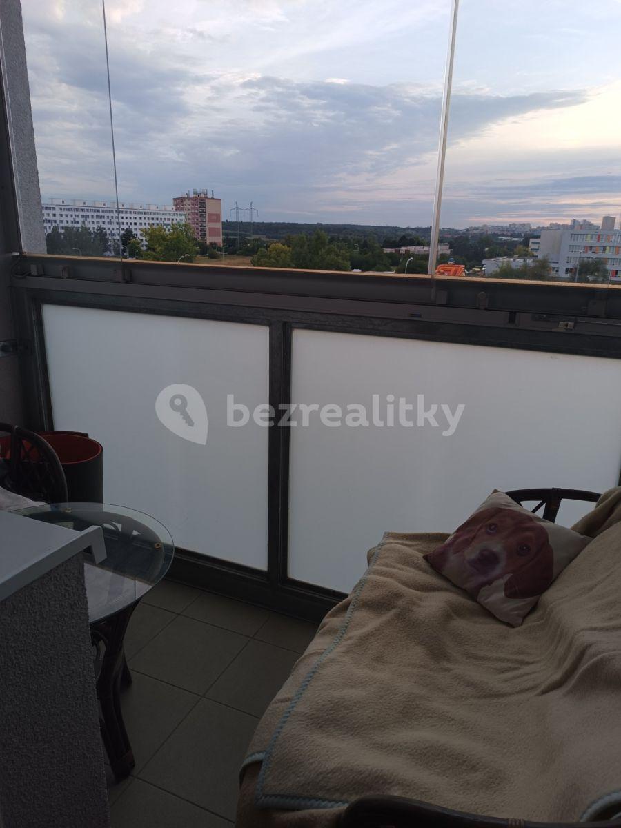 Prenájom bytu 3-izbový 67 m², Rezlerova, Praha, Praha