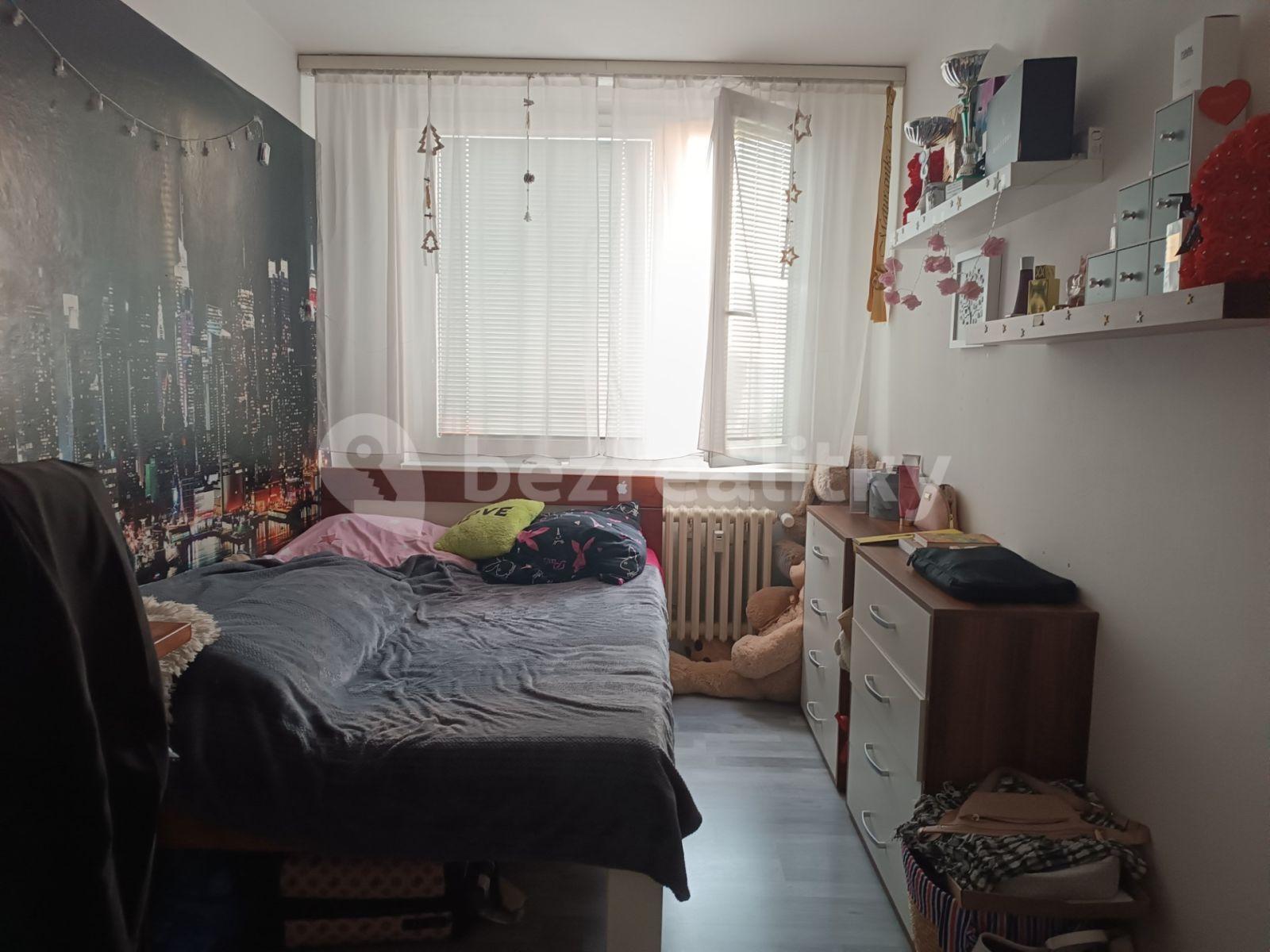 Prenájom bytu 3-izbový 67 m², Rezlerova, Praha, Praha