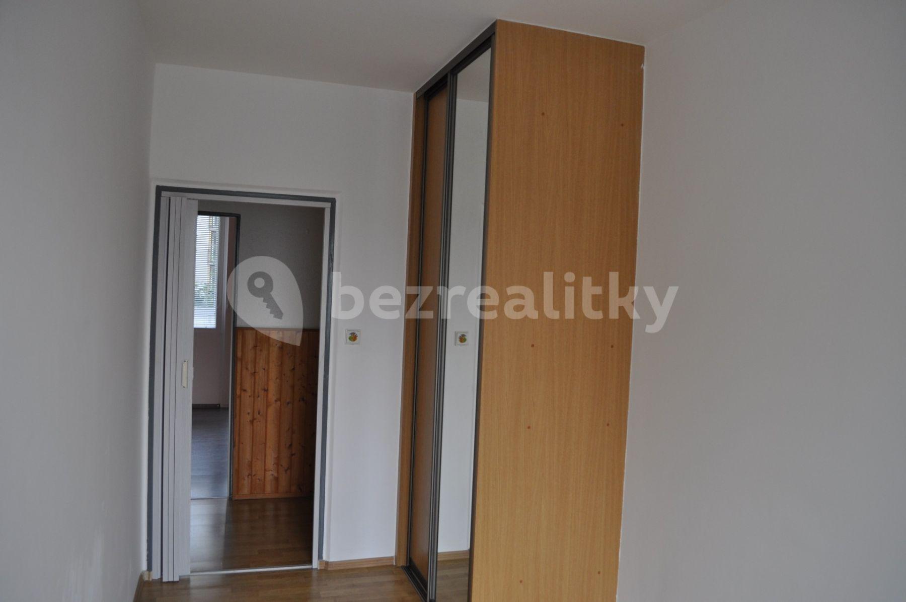 Prenájom bytu 3-izbový 72 m², Žlutická, Plzeň, Plzeňský kraj