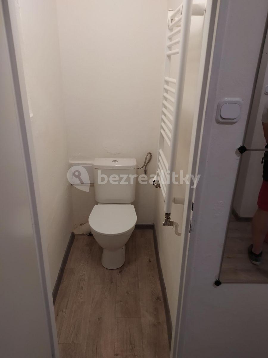 Prenájom bytu 2-izbový 60 m², Žitná, Praha, Praha