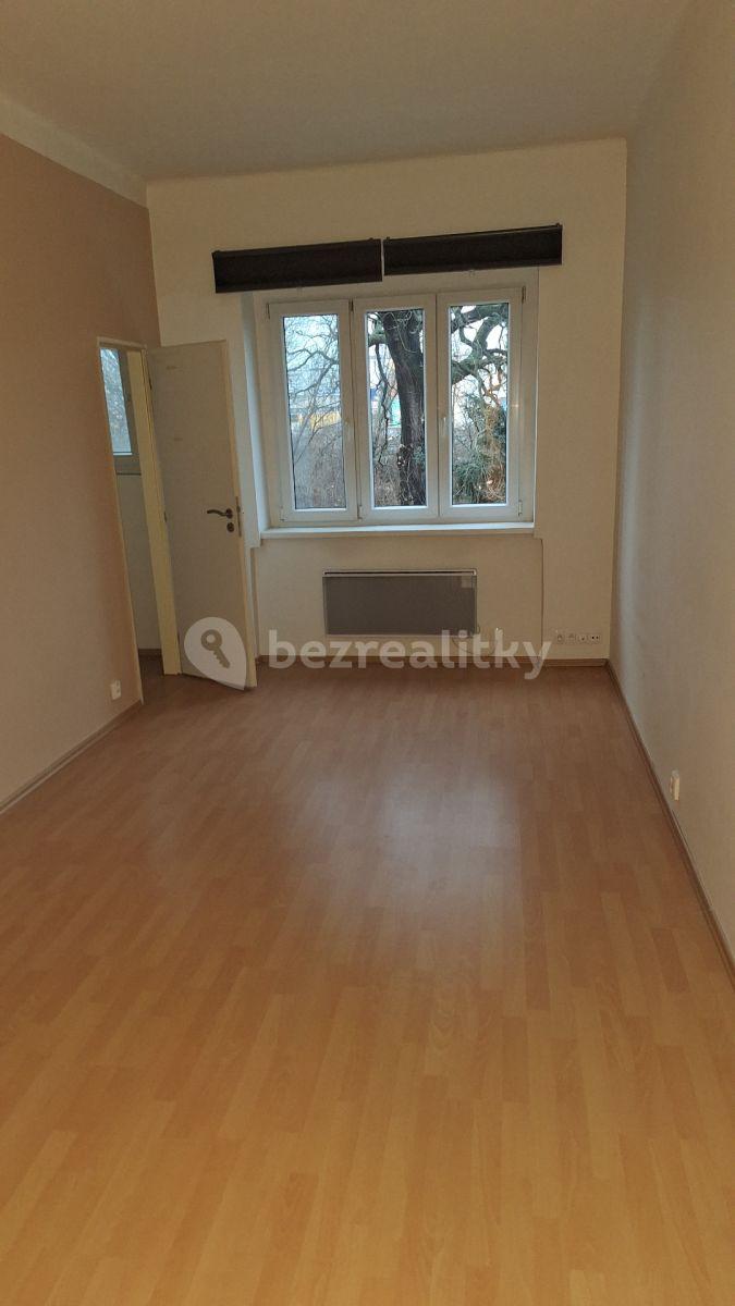 Prenájom bytu 2-izbový 42 m², Hanusova, Praha, Praha