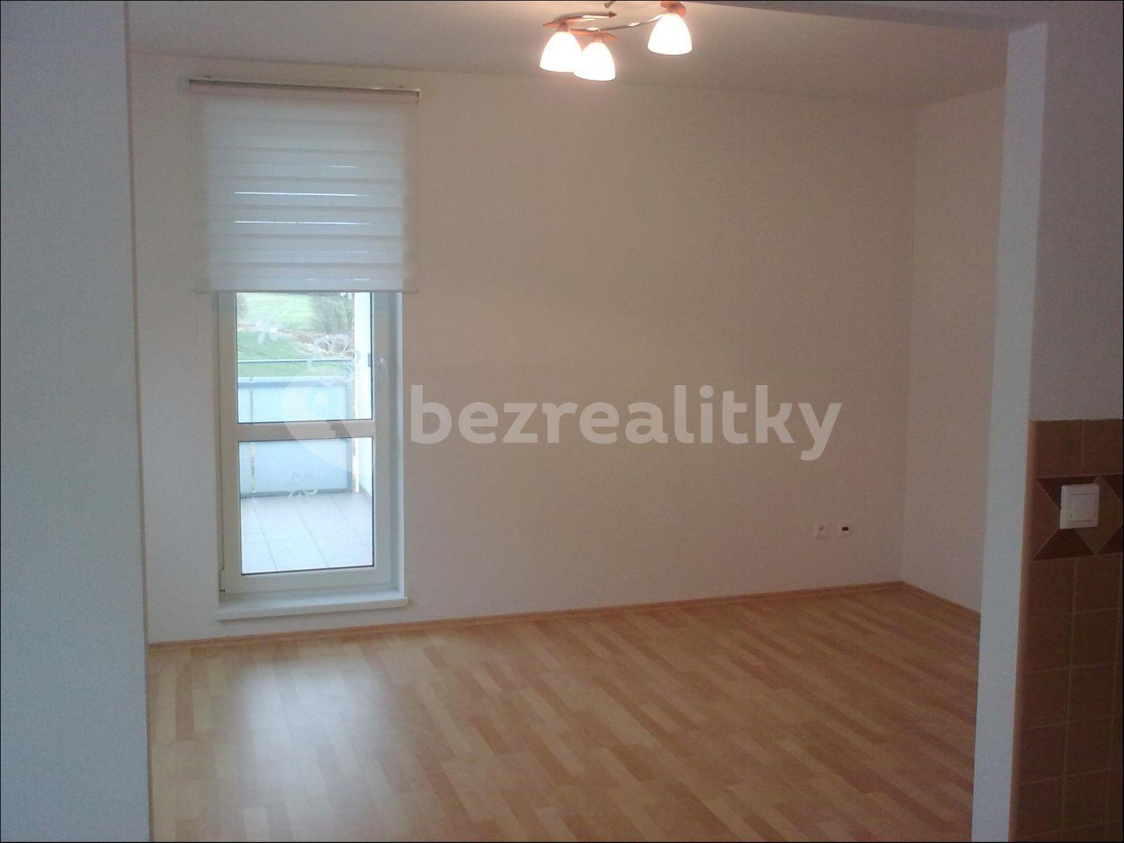 Prenájom bytu 1-izbový 45 m², Plánická, Klatovy, Plzeňský kraj