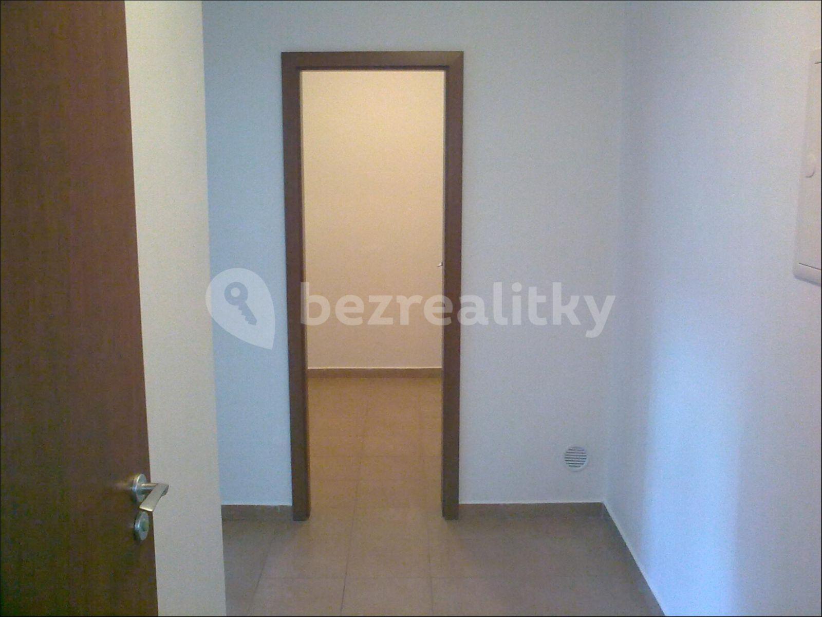 Prenájom bytu 1-izbový 45 m², Plánická, Klatovy, Plzeňský kraj