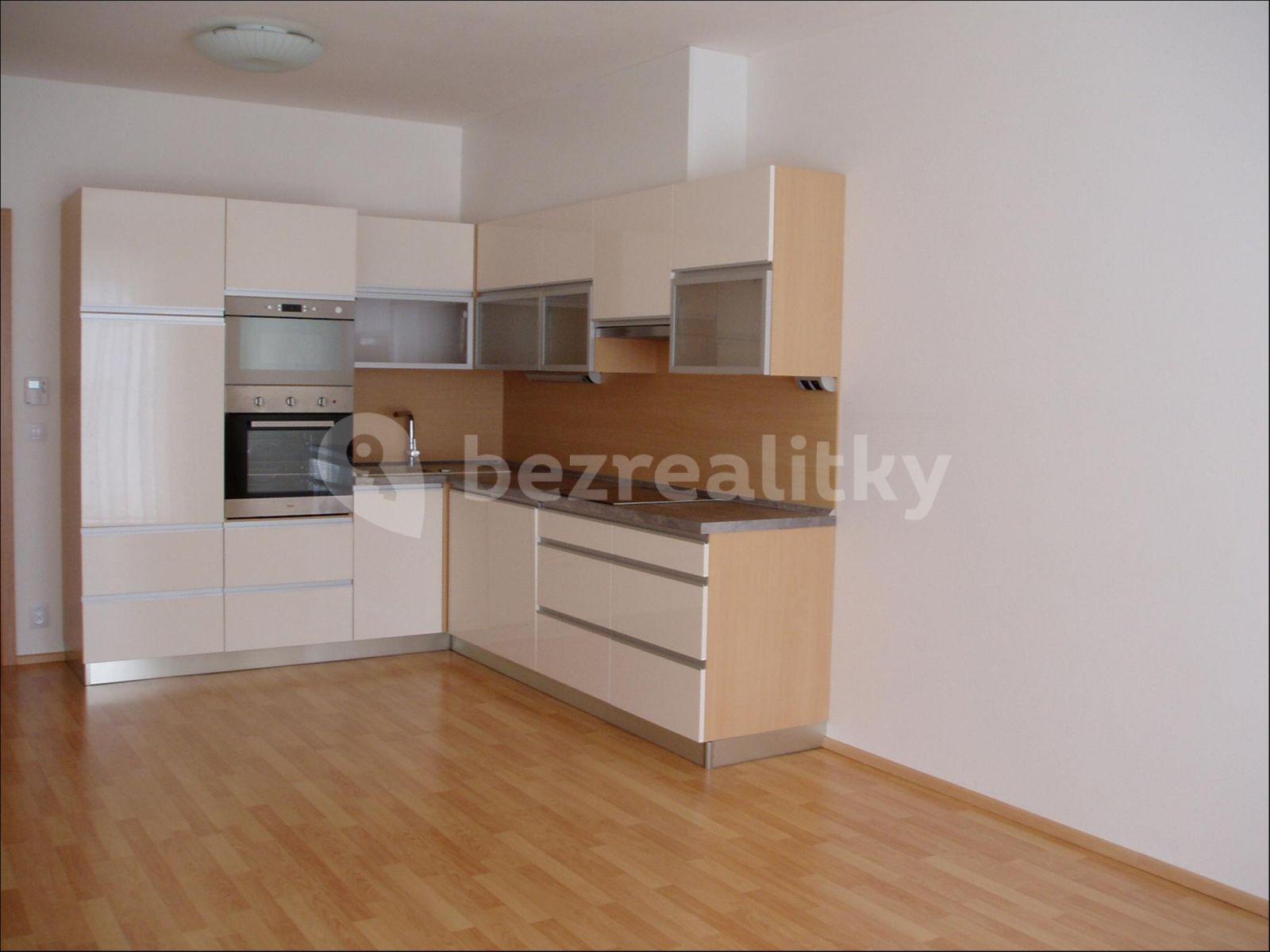 Prenájom bytu 3-izbový 60 m², Nad Přehradou, Brno, Jihomoravský kraj