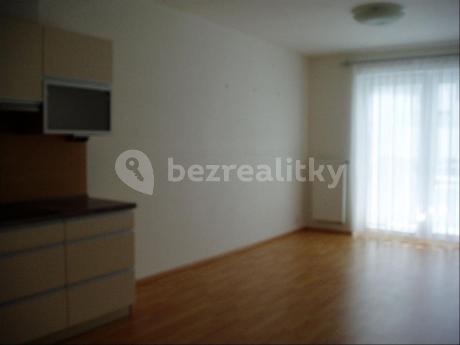 Prenájom bytu 3-izbový 60 m², Nad Přehradou, Brno, Jihomoravský kraj