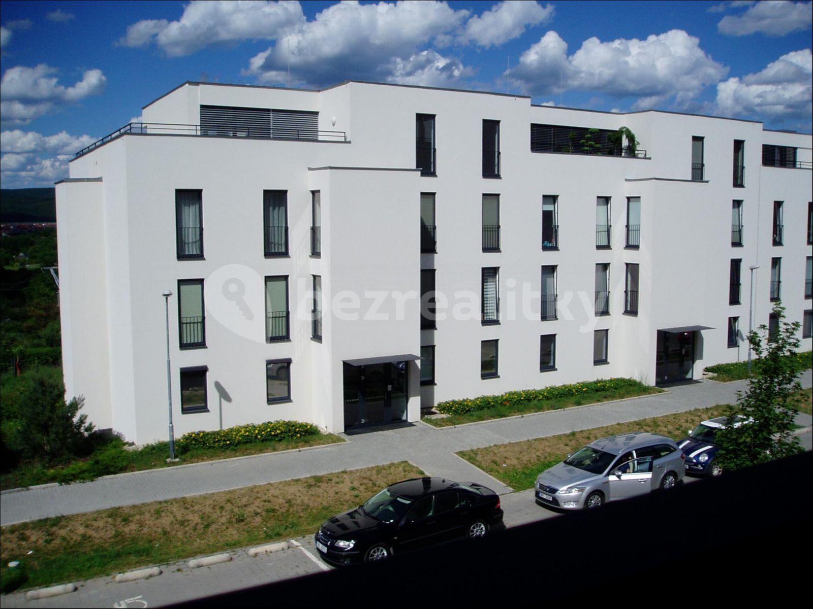 Prenájom bytu 3-izbový 60 m², Nad Přehradou, Brno, Jihomoravský kraj