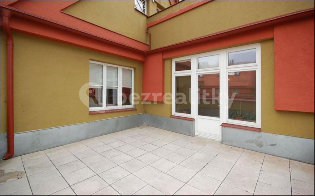 Prenájom bytu 3-izbový 105 m², Tovární, Praha, Praha