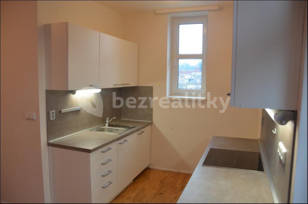 Prenájom bytu 3-izbový 73 m², Na Perštýně, Liberec, Liberecký kraj