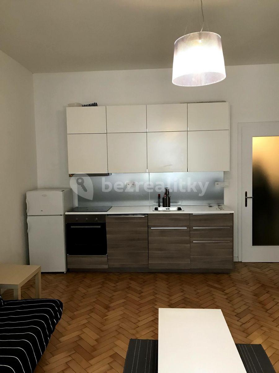 Prenájom bytu 1-izbový 34 m², Šimáčkova, Praha, Praha