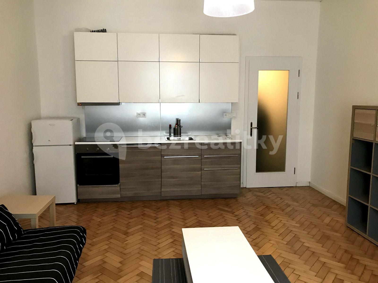 Prenájom bytu 1-izbový 34 m², Šimáčkova, Praha, Praha