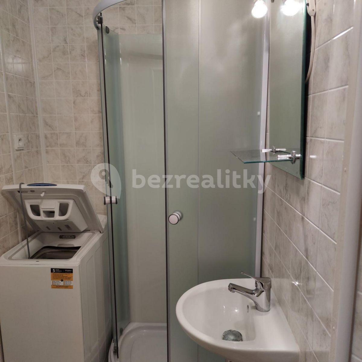 Prenájom bytu 2-izbový 42 m², Přímětická, Praha, Praha