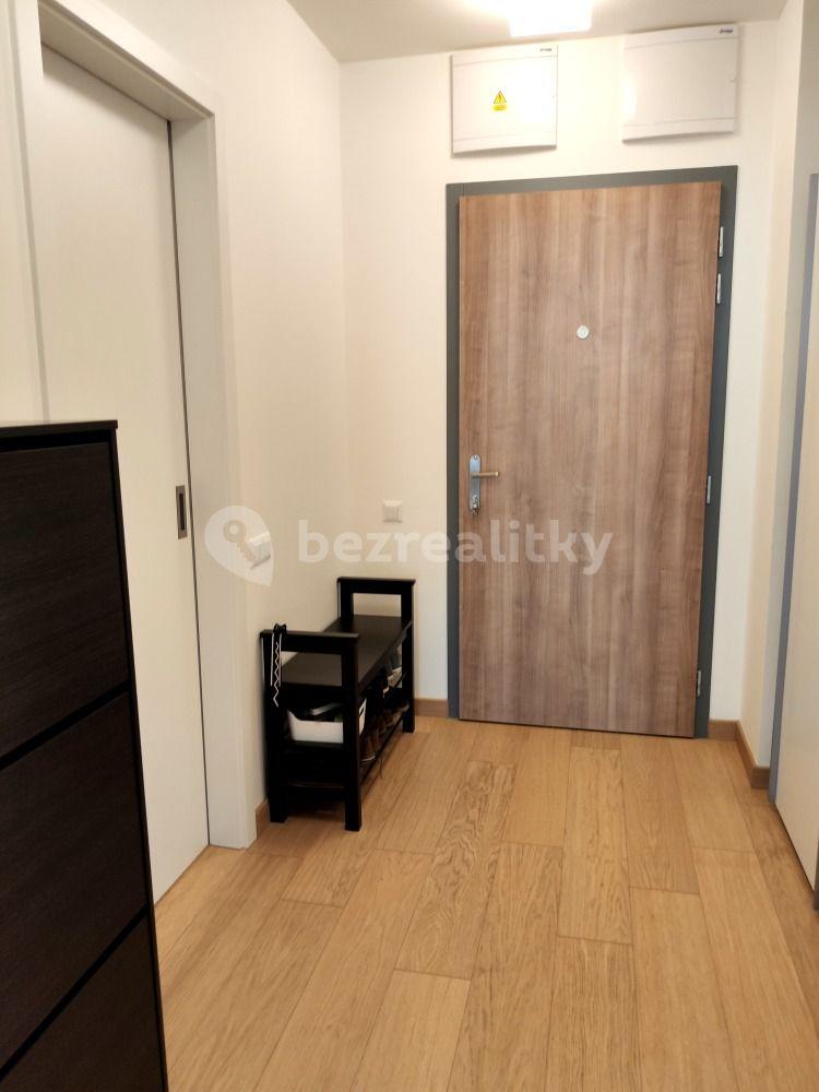 Prenájom bytu 2-izbový 55 m², Olgy Havlové, Praha, Praha