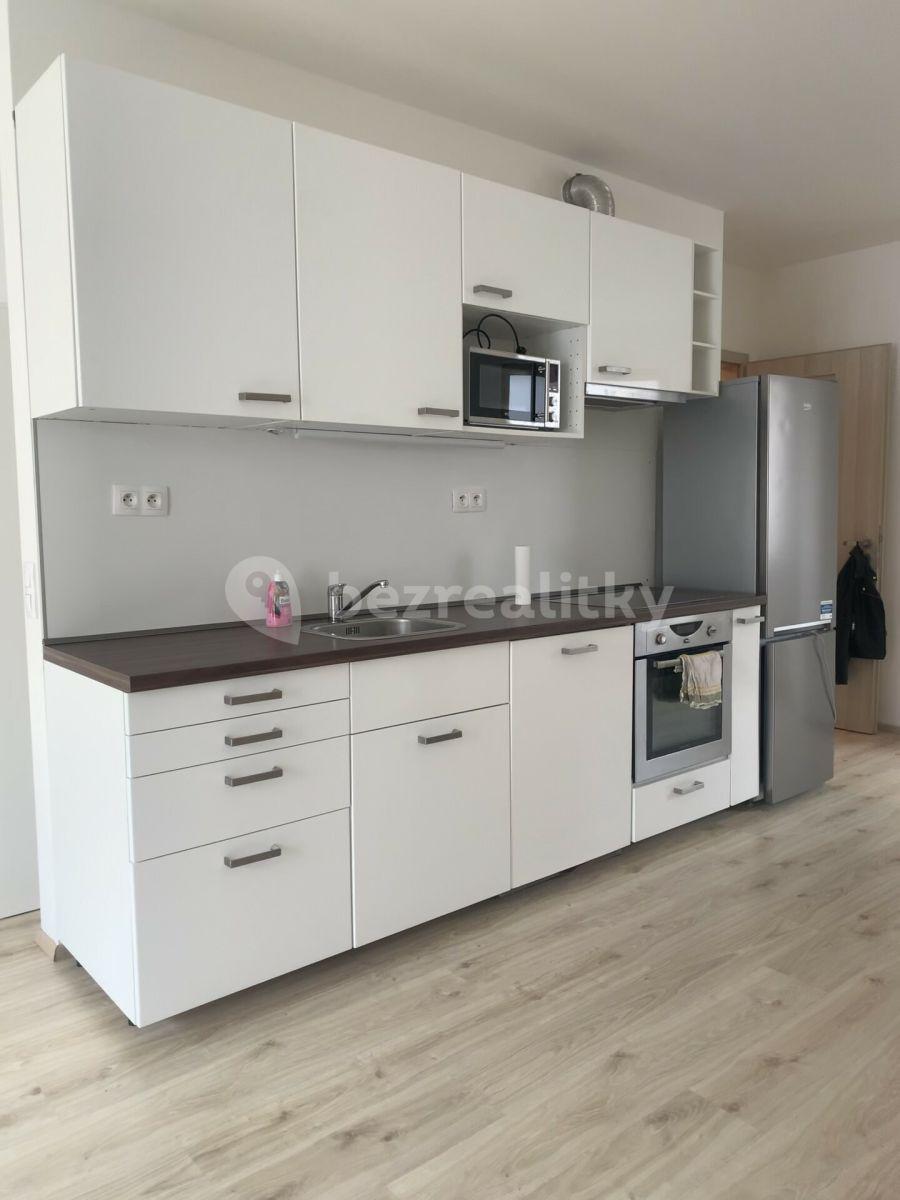 Prenájom bytu 1-izbový 53 m², Adamova, Praha, Praha