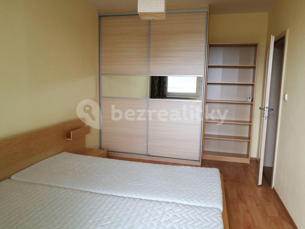 Prenájom bytu 3-izbový 72 m², Cyprichova, Praha, Praha