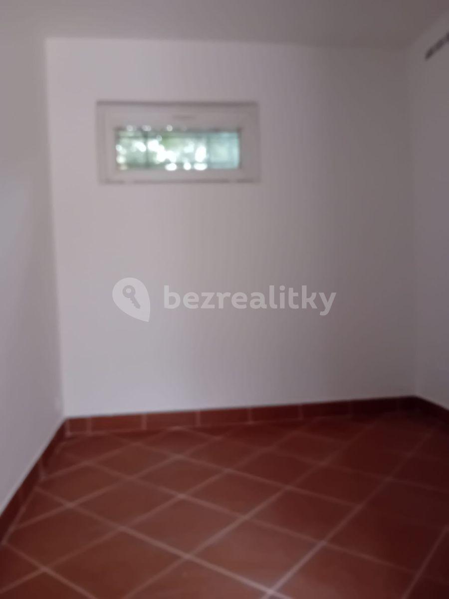 Prenájom nebytového priestoru 77 m², Slivenecká, Praha, Praha