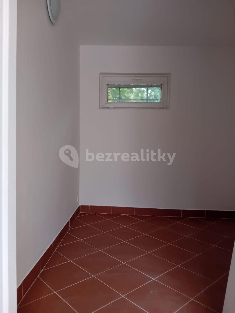 Prenájom nebytového priestoru 77 m², Slivenecká, Praha, Praha