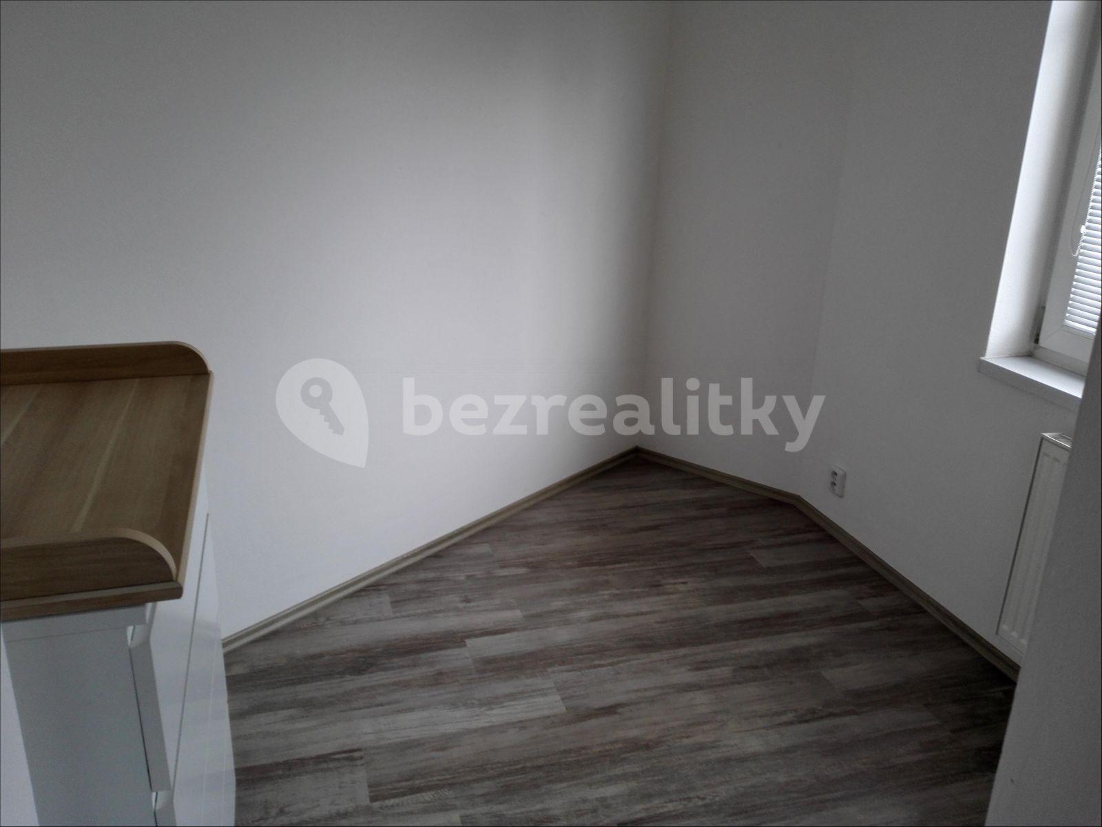 Prenájom bytu 2-izbový 61 m², náměstí V. Řezáče, Karlovy Vary, Karlovarský kraj