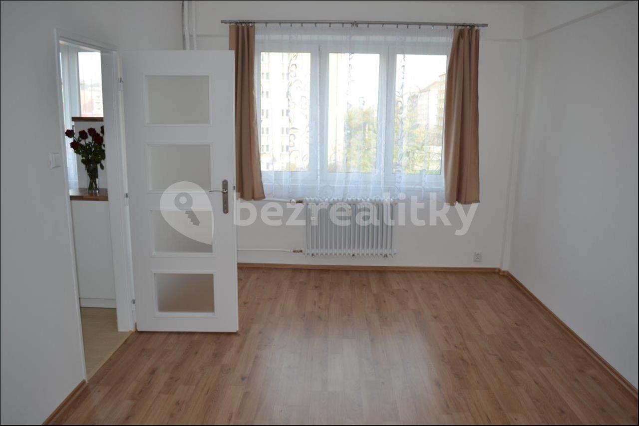 Prenájom bytu 1-izbový 32 m², náměstí Na Balabence, Praha, Praha