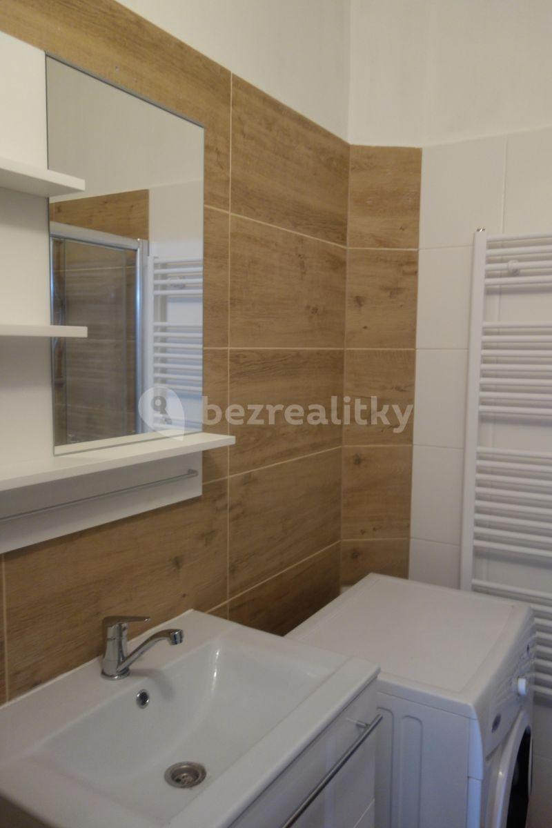 Prenájom bytu 2-izbový 42 m², Biskupcova, Praha, Praha