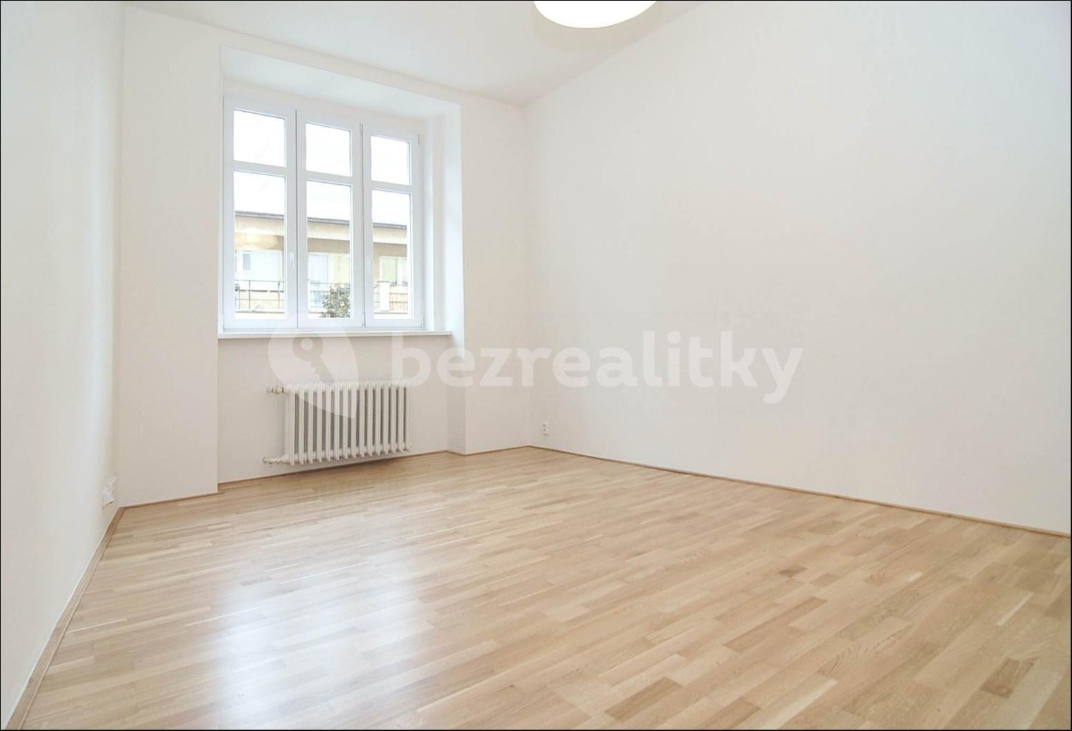 Prenájom bytu 2-izbový 50 m², Přístavní, Praha, Praha