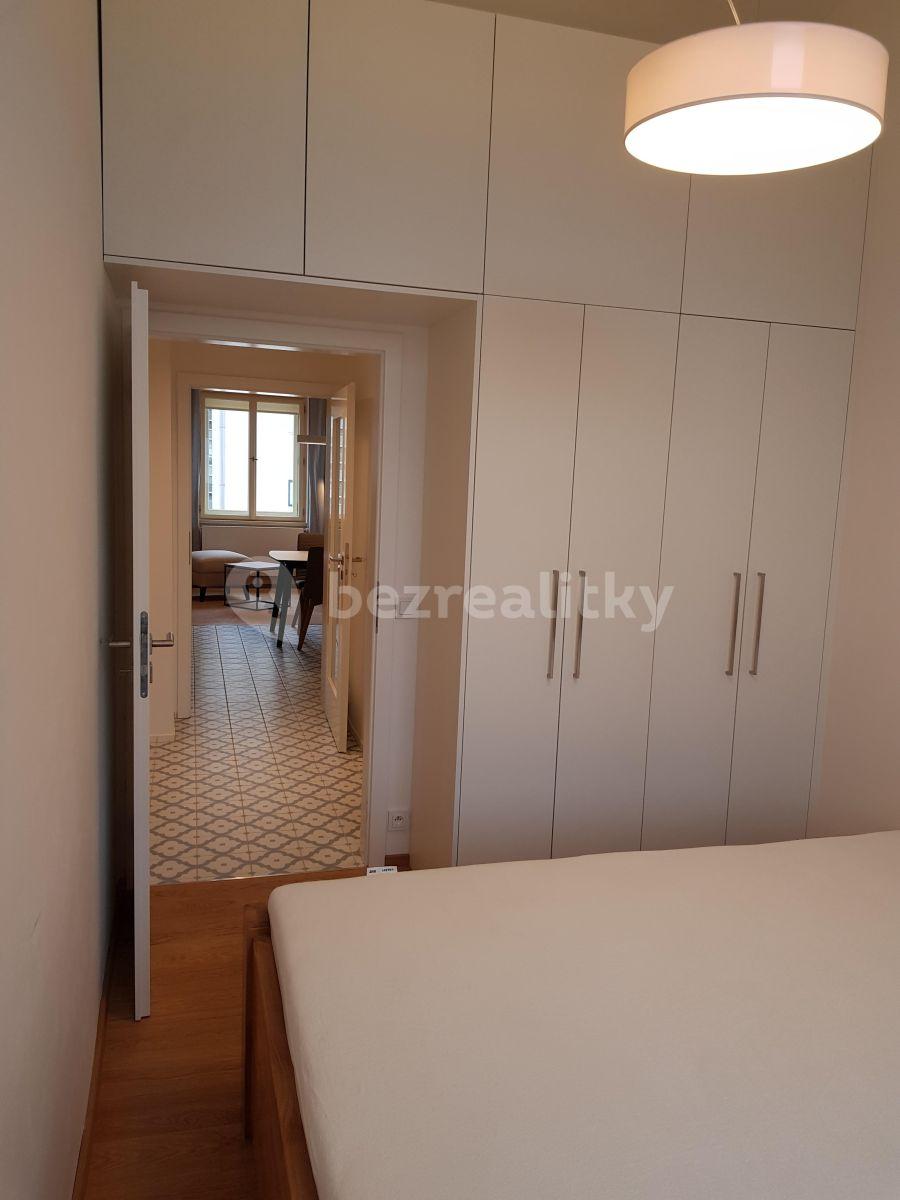 Prenájom bytu 2-izbový 47 m², Pobřežní, Praha, Praha