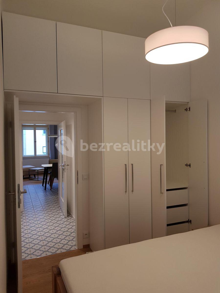 Prenájom bytu 2-izbový 47 m², Pobřežní, Praha, Praha