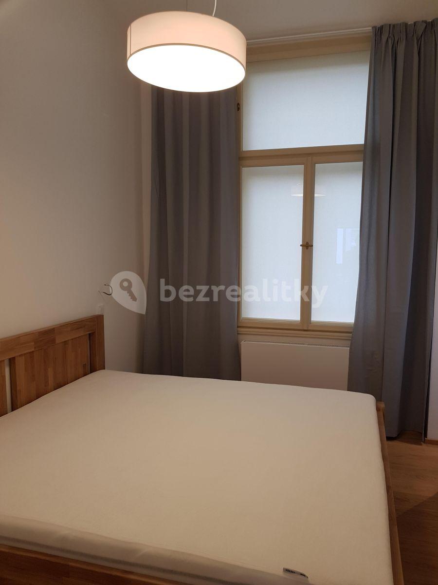 Prenájom bytu 2-izbový 47 m², Pobřežní, Praha, Praha