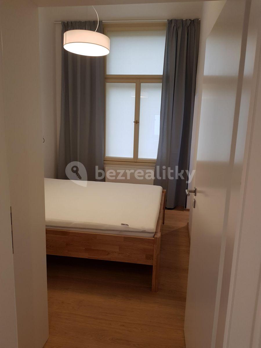 Prenájom bytu 2-izbový 47 m², Pobřežní, Praha, Praha